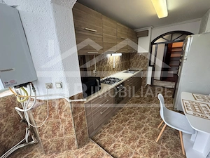 Apartament cu 3 camere, decomandat, 80mp, Zona Ultracentral - imagine 8