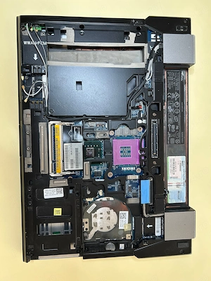 Carcasa Dell Latitude E6400