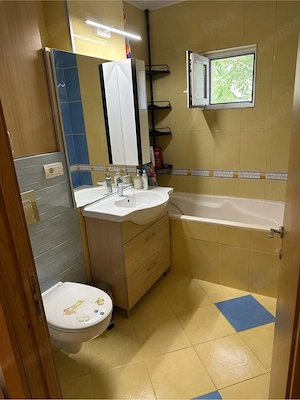 Apartament Deosebit 3 Camere Decomandat Centrala Proprie Etajul 1 Zona Girocului - imagine 10