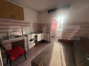 Garsonieră M3 cu balcon – ideală pentru renovare și investiție - imagine 2