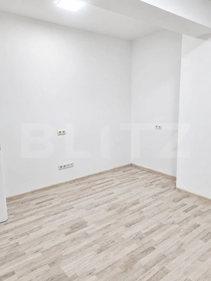 Apartament  77 mp utili – locuință, cabinet, spatiu comercial - imagine 3