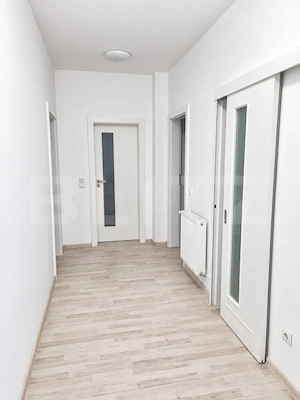Apartament  77 mp utili – locuință, cabinet, spatiu comercial - imagine 8