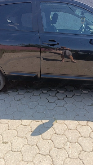 vand Nissan Qashqai pe benzină, culoare negru manuală motor 1,6 an fabricație 2014 ianuarie.Ofer fis