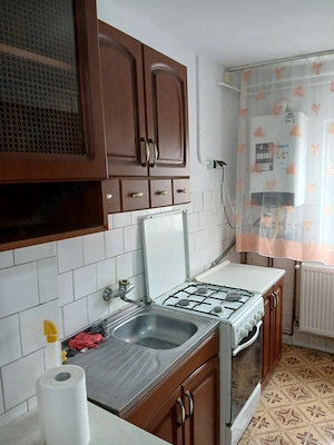 Apartament 2 camere semidecomandat de inchiriat - imagine 10