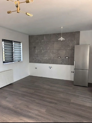 Casa bungalow tip mediteranean situata la 5 km de Galeria Mall 1 Mai Piatra Neamț  - imagine 3