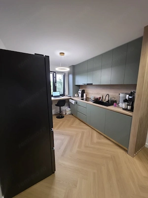 Apartament cu 2 camere, renovat integral, terasă și vedere panoramică - imagine 10