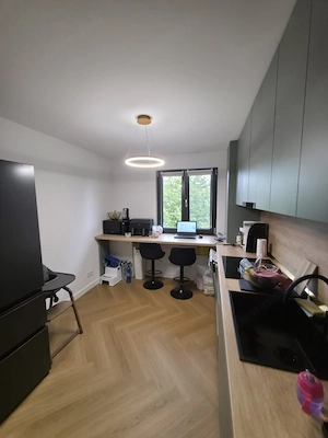 Apartament cu 2 camere, renovat integral, terasă și vedere panoramică - imagine 9