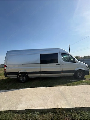 mercedes sprinter 9 locuri  - imagine 2