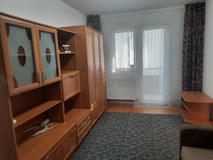 inchiriez apartament 3 camere  - imagine 5