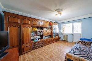 Apartament Trivale et.1 linga Piata si Sc.12