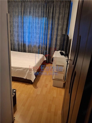 Zona Dacia Apartament 2 camere decomandat etaj 2 mobilat si utilat - imagine 3