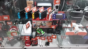 Used Products Bucuresti  Consola Nintendo Switch Switch OLED  Garantie