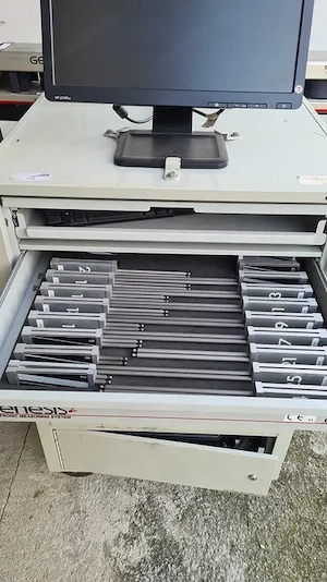 Sistem masurat caroserii auto Chief Genesis 2 cu laser
