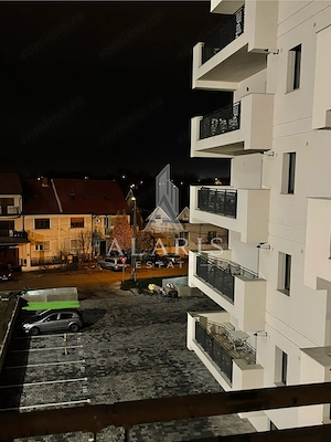 Apartament modern cu 2 camere,  parcare proprie, zona Circumvalatiunii - imagine 8
