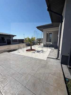 Casa individuala |4 camere - 2 bai| Teren 375 mp- Terasa - imagine 2