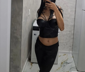Buna sunt BIANCA de astăzi sunt in FOCSANI pentru 3 zile