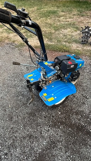 Vînd motocultor stare bună - imagine 4