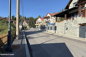 Sinaia - Drumul spre Peles, Teren 580 mp - Front 18 ml, Oportunitate! - imagine 9