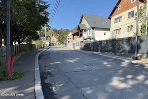Sinaia - Drumul spre Peles, Teren 580 mp - Front 18 ml, Oportunitate! - imagine 13