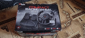 Vând volan cu pedale Trust GXT 570 Compact Racing Wheel gaming!