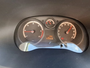 Opel Corsa D 2007 - imagine 3