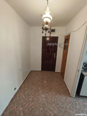 Apartament  3 camere la 7 minute de metrou - Emil Racovita - imagine 10