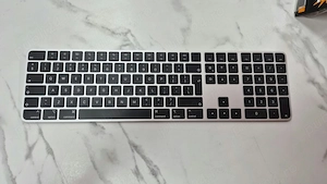 UP Bucuresti  Tastatura Apple Magic Keyboard cu Touch ID, Numeric Pad, A2520  GARANTIE 12 LUNI