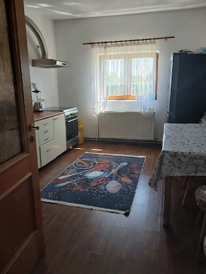 Vând casa in Carpinis  - imagine 8