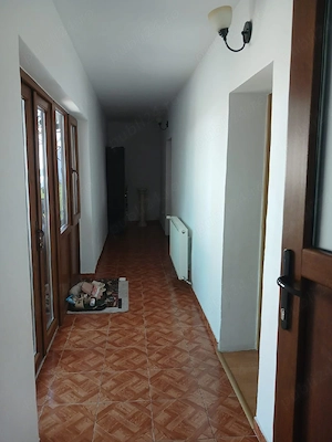 Vând casa in Carpinis  - imagine 2