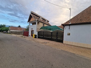 Vând casa in Carpinis  - imagine 7
