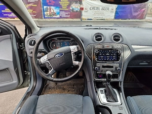 Ford Mondeo - imagine 2
