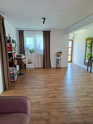 Sabareni Vila P+1, 425 mp teren,padure, terasa+pivnita, Clasa energetica A - imagine 6