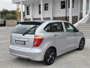 Honda Civic Fr v  diesel an 2008 consum mic 6 LOCURI   Sharan   Galaxy - imagine 3