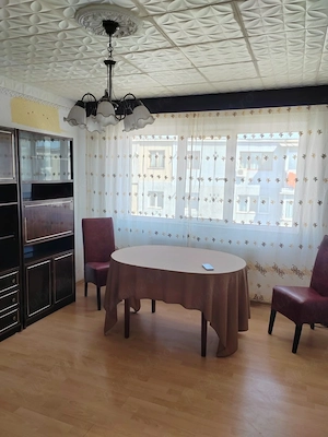 Vând urgent apartament cu 2 camere la etajul 4