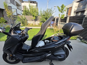 De vanzare Honda FOrza 350 - in stare foarte buna din 2023 - imagine 5