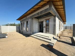 Casa Parter, 125 mp utili, 470 mp teren , zona Malu Mare - imagine 2