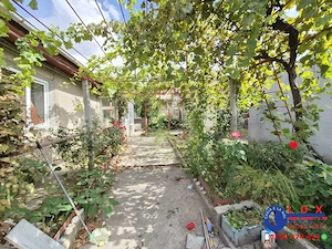 ID 6774 CASĂ DE VÂNZARE   Zona centrala, str Victoriei - imagine 14