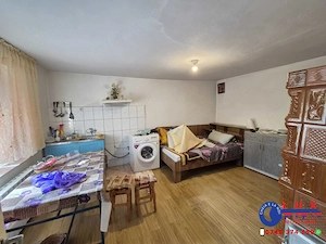 ID 6774 CASĂ DE VÂNZARE   Zona centrala, str Victoriei
