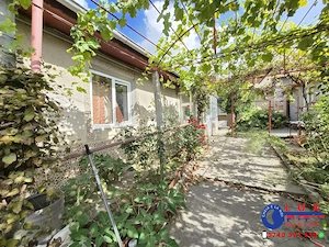 ID 6774 CASĂ DE VÂNZARE   Zona centrala, str Victoriei - imagine 12