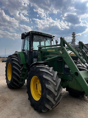 Tractor john deere 7700