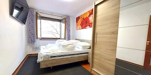 Închiriez Apartament cu 2 camere, 5 min metrou Titan, etaj 4, complet utilat - imagine 12