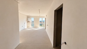 Constructor, vand apartamente 2 camere str. Tineretului, Floresti - imagine 4