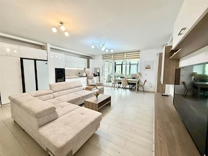 BRAYTIM - LUX - 3 CAMERE - 2 BAI - GRADINA 94mp - 2 TERASE 34mp - 2 LOC PARCARE ACOPERITE - imagine 3