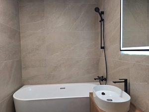 Apartament 2 camere finisat si mobilat str Eroilor, Floresti - imagine 8
