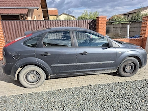 vand ford focus 2 . motor 1.6 diesel - imagine 4
