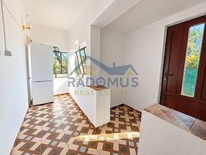 Casă cu 3 camere, anexe și livadă – Lopatnița, Șoimari - imagine 10