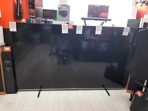 UP Dorobanti Televizor Smart Hisense 100U7KQ, 254 cm, 4K UHD, Mini-LED, ULED, Audio 2 x 20W, Wi-Fi, 