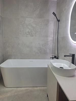Apartament nou cu 2 camere   Florești, Str. Eroilor - imagine 7