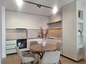Apartament nou cu 2 camere   Florești, Str. Eroilor - imagine 2