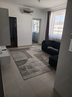 Închiriez apartament 2 camere  - imagine 2